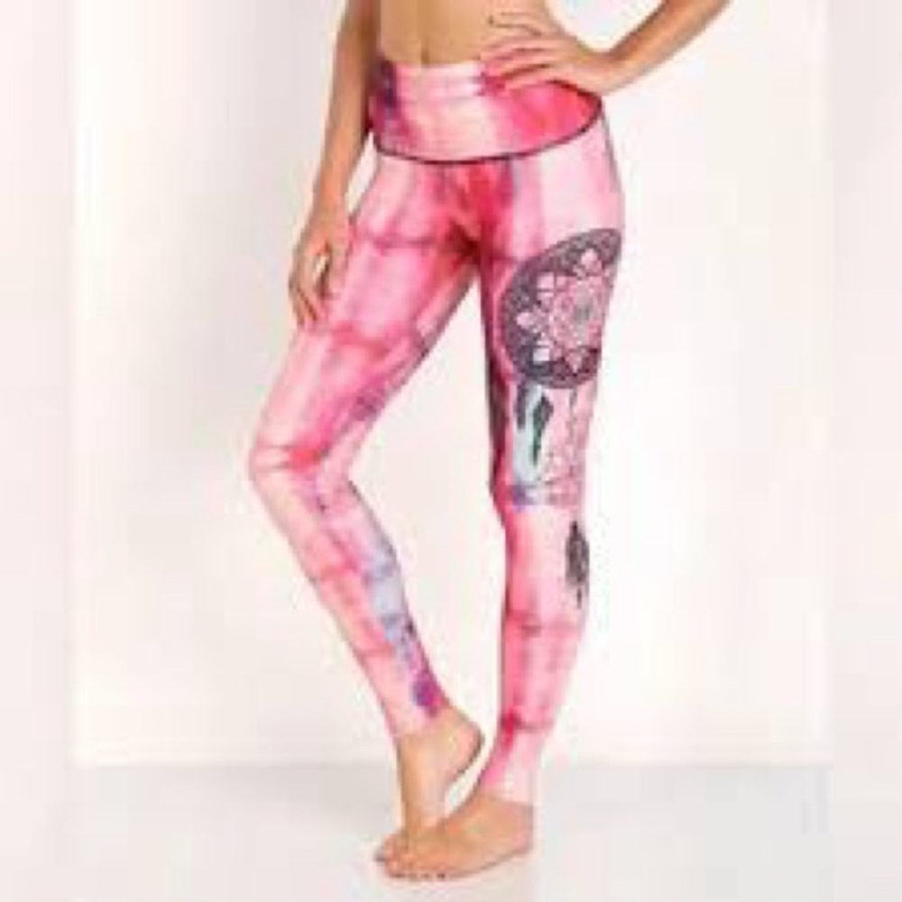 Onzie high rise dreamer legging with Dreamcatcher Design